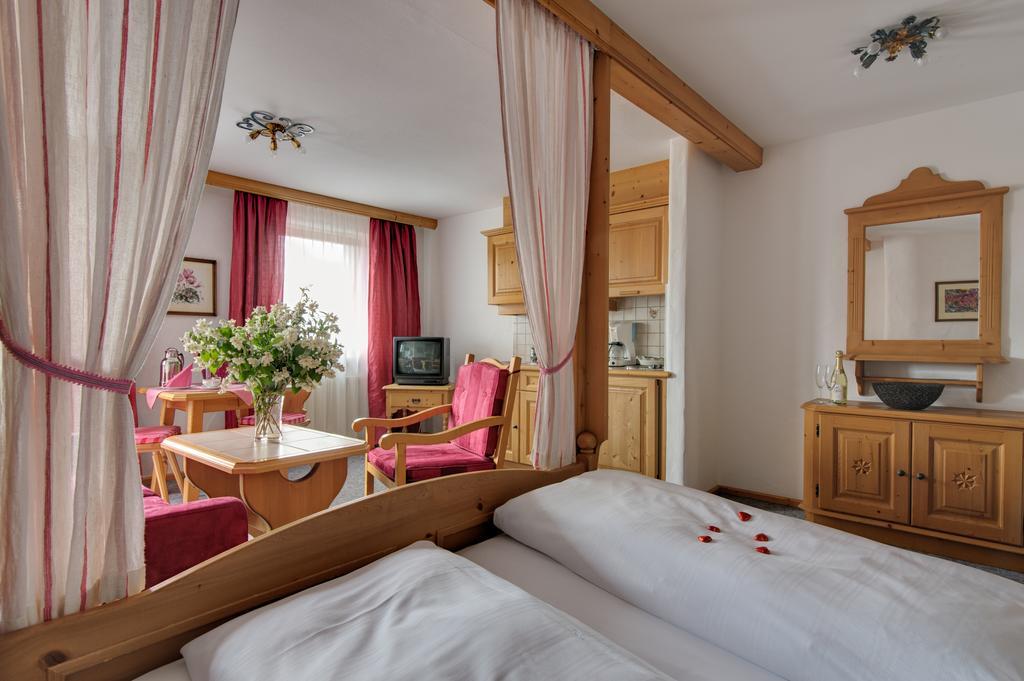 Parkhotel Living Bayersoien Kültér fotó