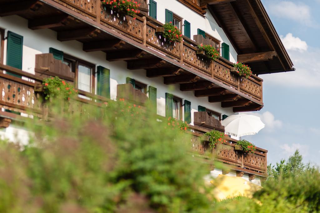 Parkhotel Living Bayersoien Kültér fotó